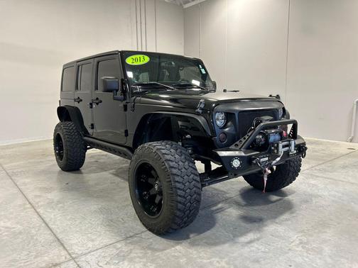 Black Clearcoat 2013 Jeep Wrangler Unlimited Sahara