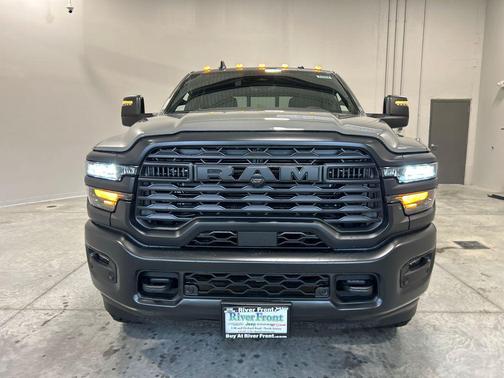 Ceramic Gray Clearcoat 2027 RAM 2500 Warlock