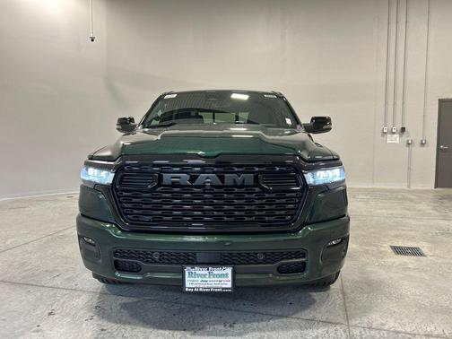 Serrano Green Metallic 2026 RAM 1500 Big Horn/Lone Star