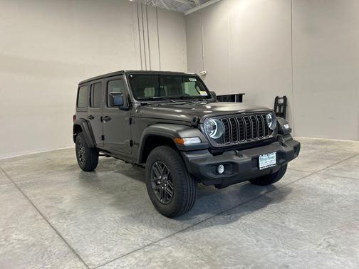 Granite Crystal Metallic Clearcoat 2026 Jeep Wrangler Sport S
