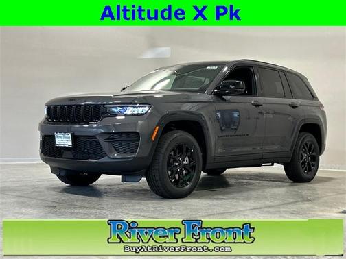 2025 Jeep Grand Cherokee Laredo