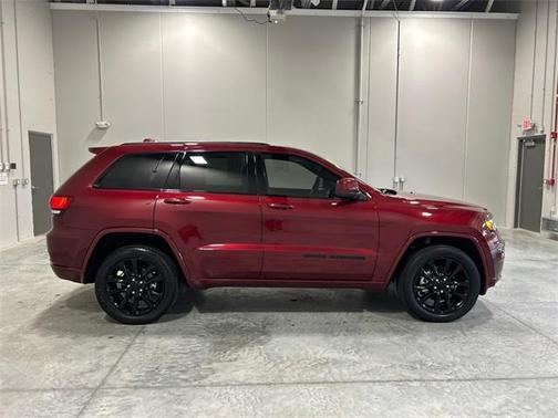 2021 Jeep Grand Cherokee Laredo X