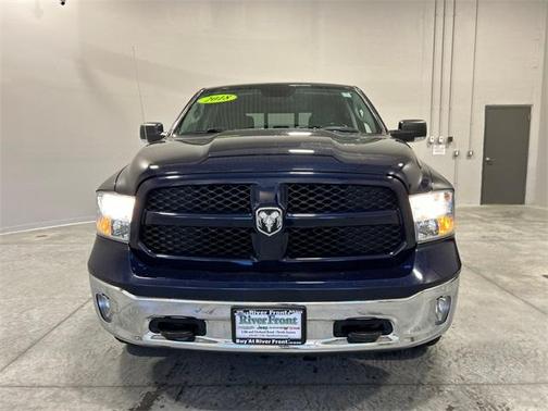 2018 RAM 1500 SLT
