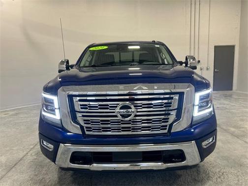 2021 Nissan Titan SL
