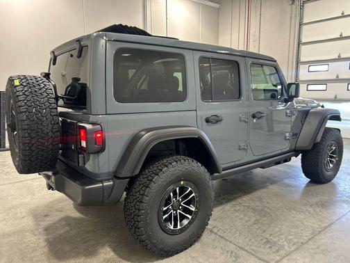 Anvil Clearcoat 2026 Jeep Wrangler Willys