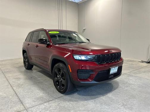 2023 Jeep Grand Cherokee Altitude