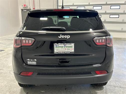 2025 Jeep Compass Sport