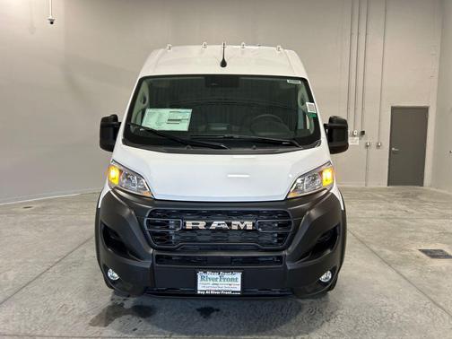 Bright White Clearcoat 2025 RAM ProMaster 2500 Tradesman