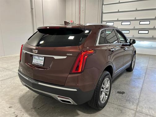 2022 Cadillac XT5 Premium Luxury