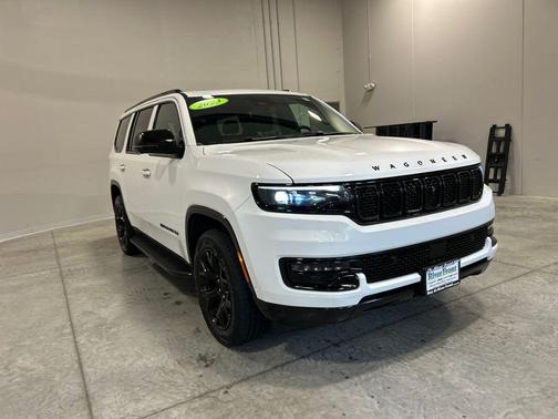 Bright White Clearcoat 2023 Jeep Wagoneer Series I 4x4