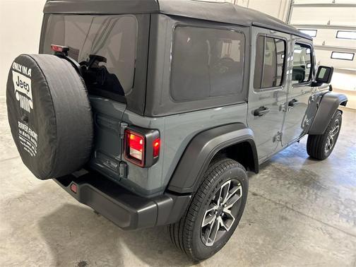 2025 Jeep Wrangler 4xe Sport