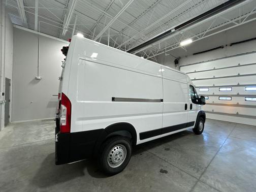 Bright White Clearcoat 2026 RAM ProMaster 2500 Tradesman