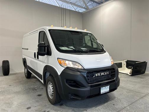 2025 RAM ProMaster 1500 Low Roof