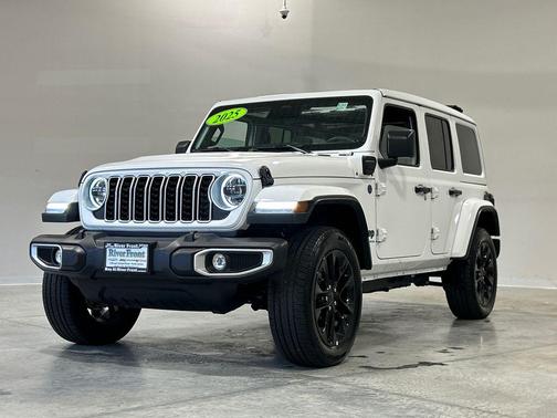 Bright White Clearcoat 2025 Jeep Wrangler 4xe Sahara