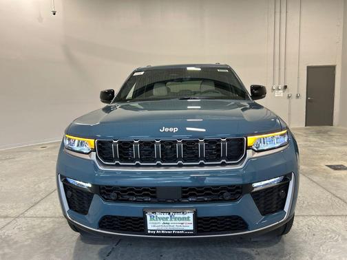 Steel Blue 2026 Jeep Grand Cherokee Limited