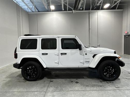 2022 Jeep Wrangler Unlimited 4xe Sahara