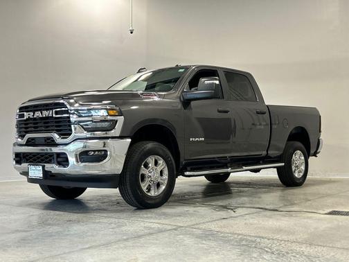 Granite Crystal Metallic Clearcoat 2026 RAM 2500 Big Horn Crew Cab 4x4 6'4' Box