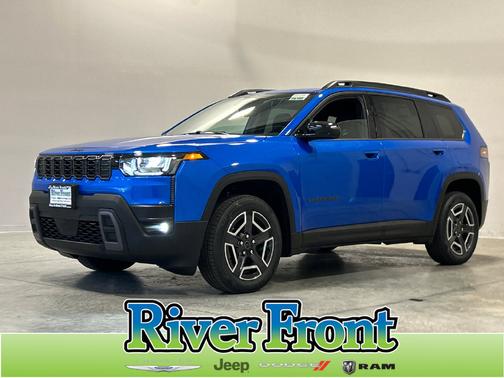 Hydro Blue Pearlcoat 2026 Jeep Cherokee Laredo