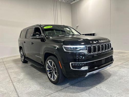 Diamond Black Crystal Pearlcoat 2024 Jeep Wagoneer L Series II 4x4
