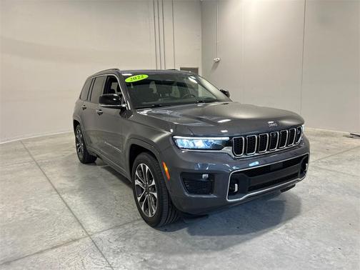 2022 Jeep Grand Cherokee Overland