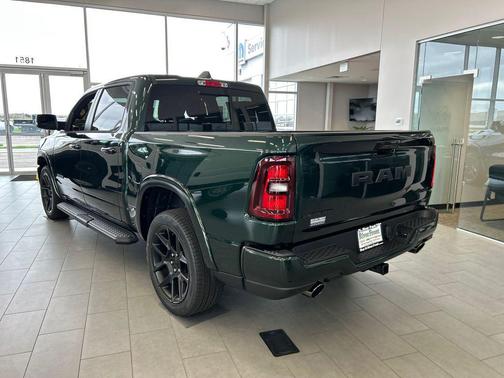 Serrano Green Metallic 2026 RAM 1500 Laramie
