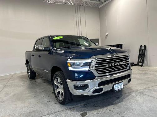 Patriot Blue Pearlcoat 2024 RAM 1500 Laramie