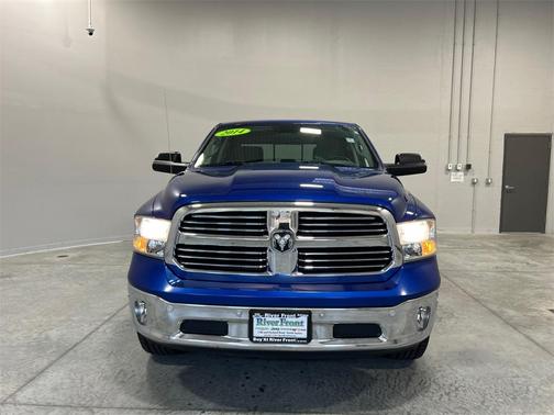 2014 RAM 1500 SLT