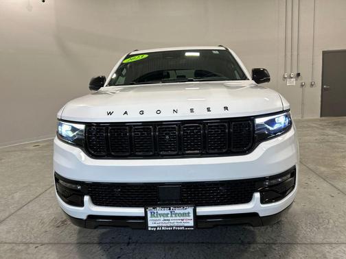Bright White Clearcoat 2023 Jeep Wagoneer Series I 4x4