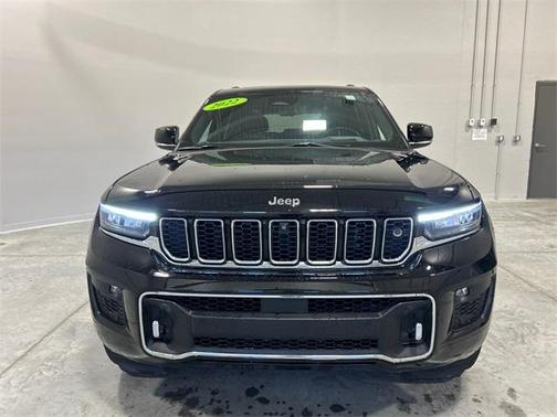 2022 Jeep Grand Cherokee Overland