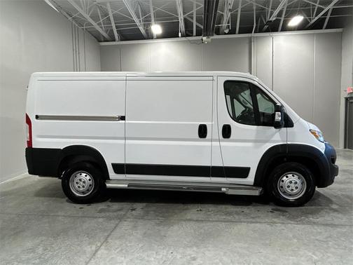 2023 RAM ProMaster 2500 Base