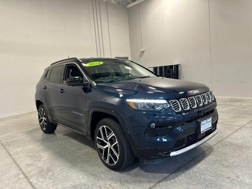Fathom Blue Pearlcoat 2024 Jeep Compass Limited