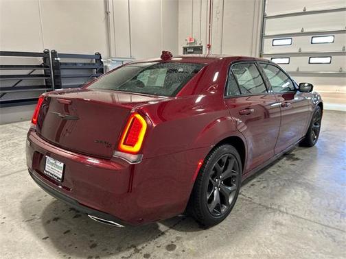 2023 Chrysler 300 S