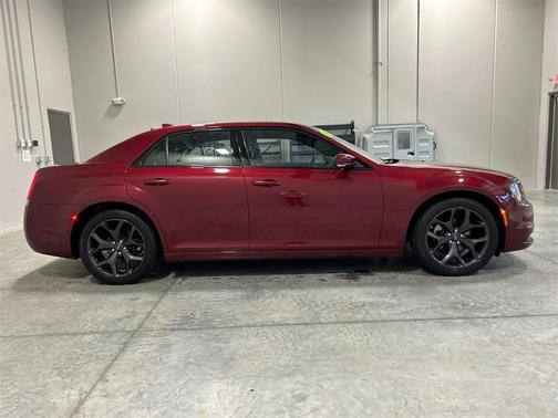 2023 Chrysler 300 S