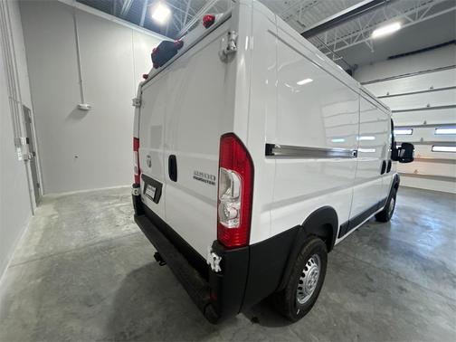 2025 RAM ProMaster 2500 Base