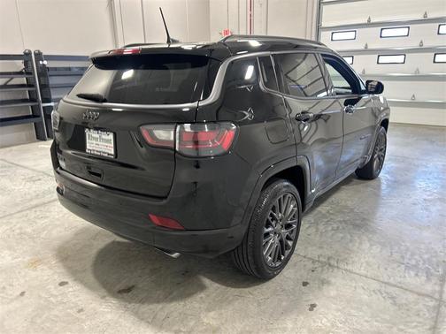 2022 Jeep Compass Altitude