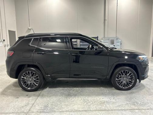 2022 Jeep Compass Altitude