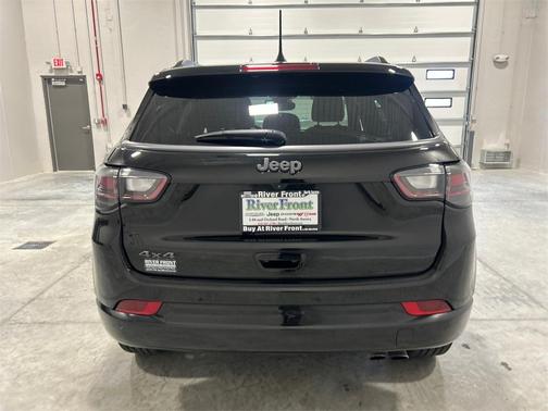 2022 Jeep Compass Altitude