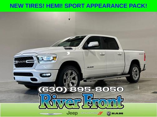 Bright White Clearcoat 2022 RAM 1500 Big Horn/Lone Star