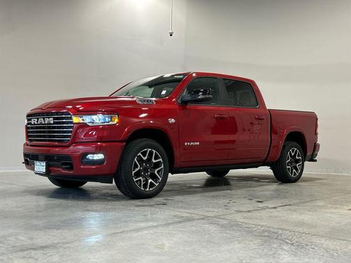 Molten Red Pearlcoat 2026 RAM 1500 Laramie