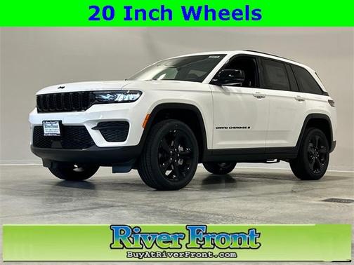 2025 Jeep Grand Cherokee Laredo