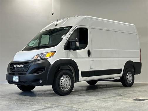 2025 RAM ProMaster 2500 High Roof