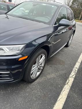 Moonlight Blue Metallic 2018 Audi Q5 2.0T Premium Plus