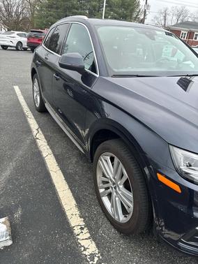 Moonlight Blue Metallic 2018 Audi Q5 2.0T Premium Plus