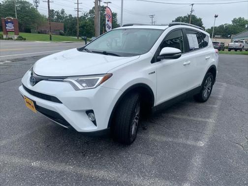 2018 Toyota RAV4 Hybrid XLE
