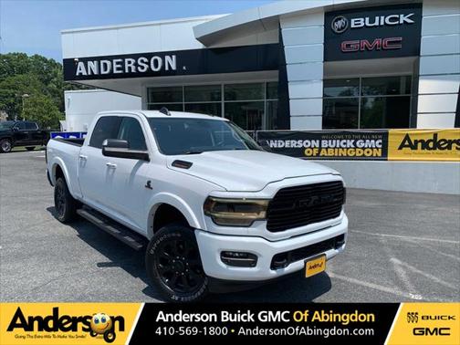 2022 RAM 2500 Laramie Crew Cab 4x4 6'4' Box