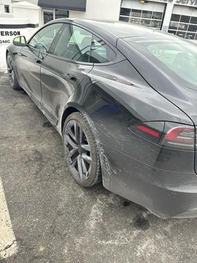 2022 Tesla Model S Dual Motor All-Wheel Drive