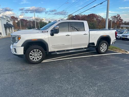 2023 GMC Sierra 2500 Denali