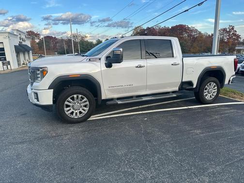 2023 GMC Sierra 2500 Denali