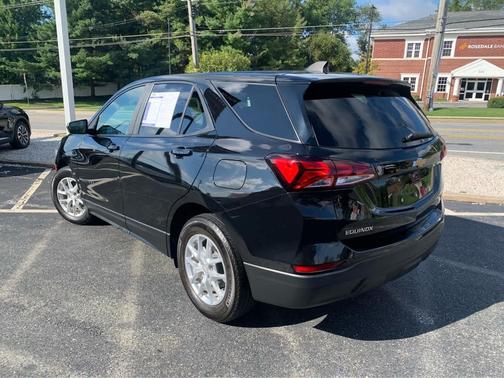 2022 Chevrolet Equinox LS