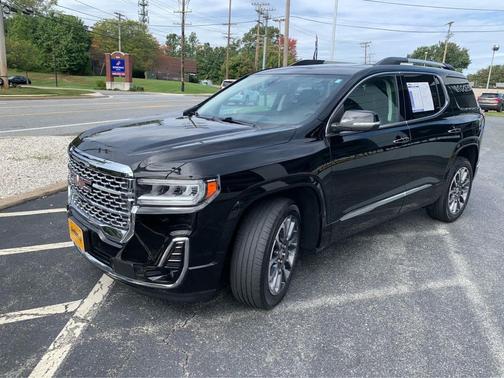 2021 GMC Acadia Denali